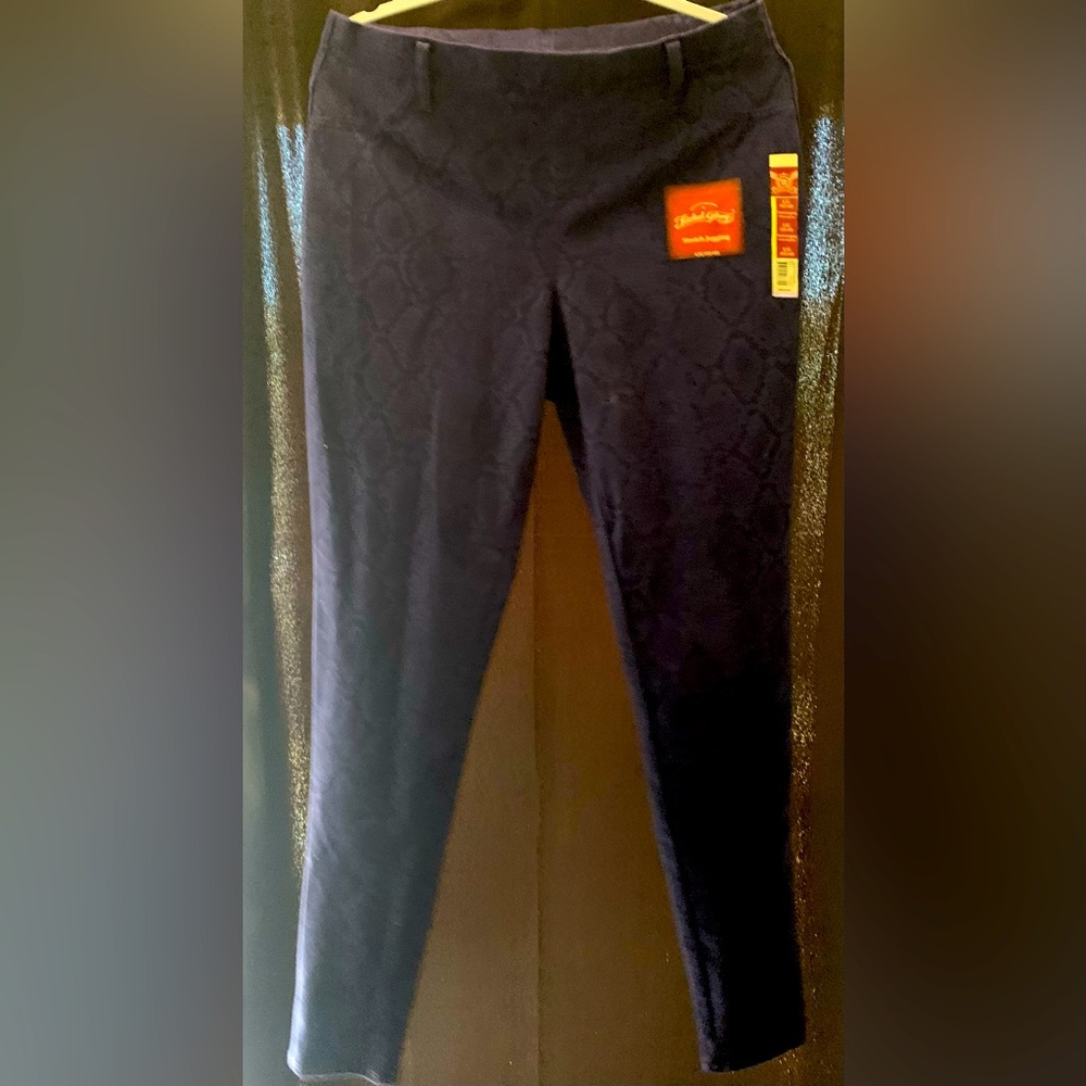 Faded Glory NWT Size L (12-14) Jeggings